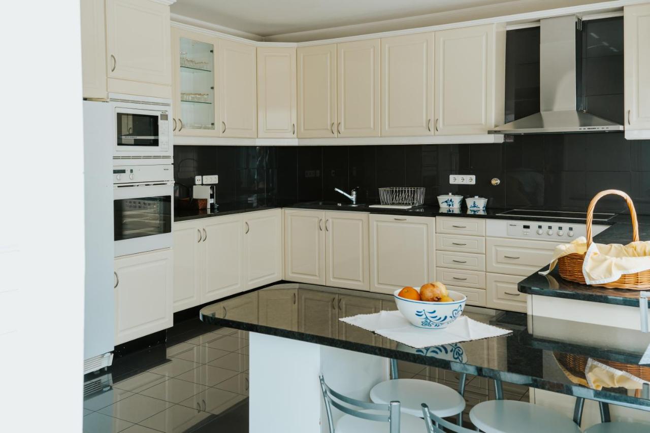 Regina Beach - Villa With Private Pool Viana do Castelo Exterior photo